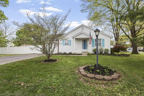 Photo of 162 South Fork Circle, Pataskala, OH 43062 (MLS # 226014018)