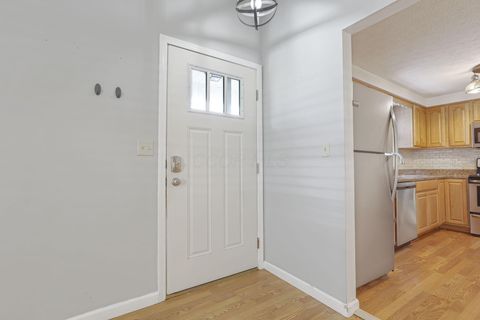 Tiny photo for 162 South Fork Circle, Pataskala, OH 43062 (MLS # 226014018)