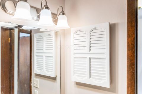 Tiny photo for 5705 S Pine Tree Street G #G, Columbus, OH 43229 (MLS # 226002816)