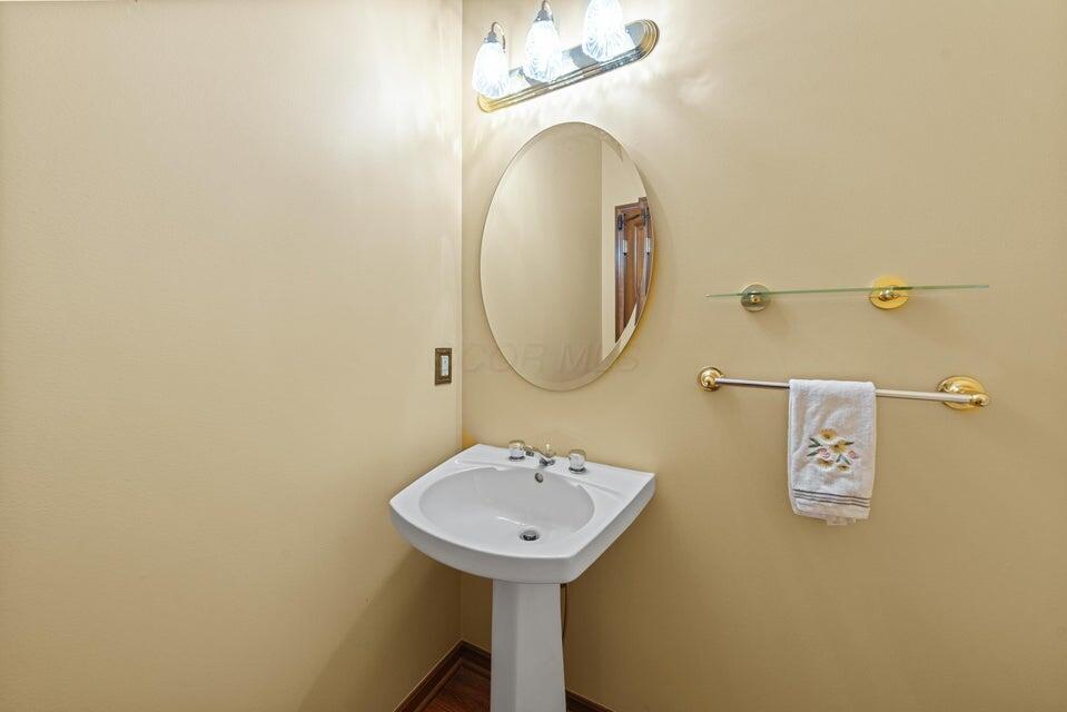 9909 Hoover Woods Road, Galena, Ohio image 17