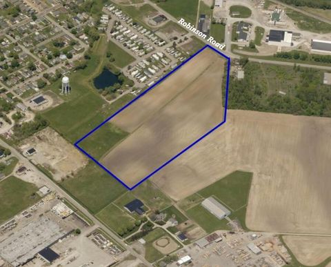 Photo of 0 Robinson Road SE, Washington Court House, OH 43160 (MLS # 226004385)