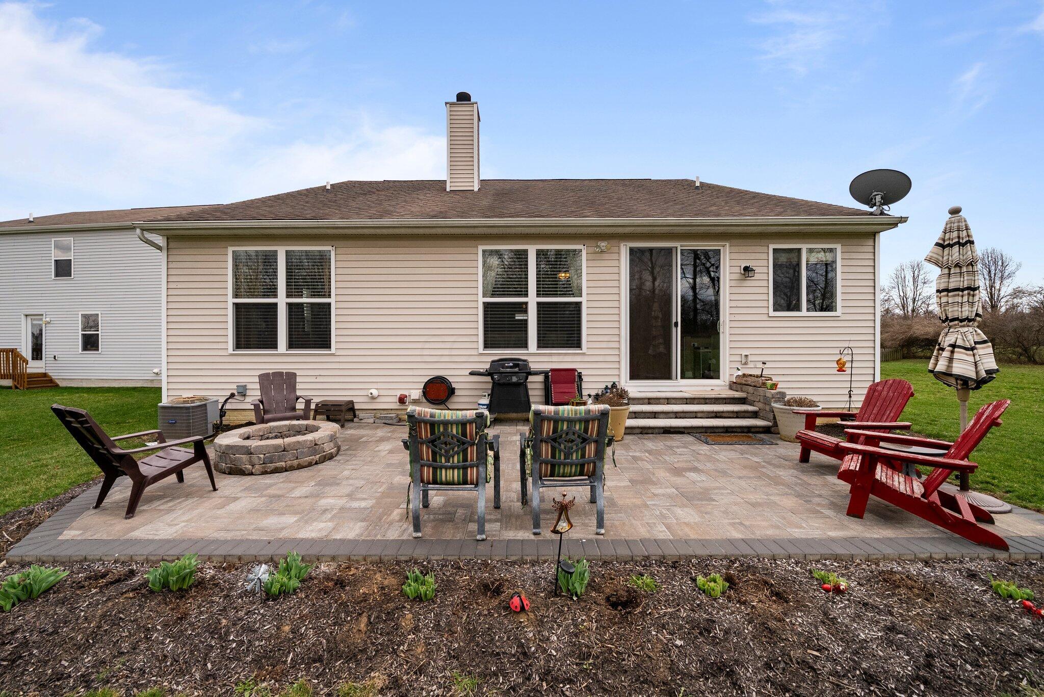 3950 Granite Peak Drive, Grove City, Ohio image 29
