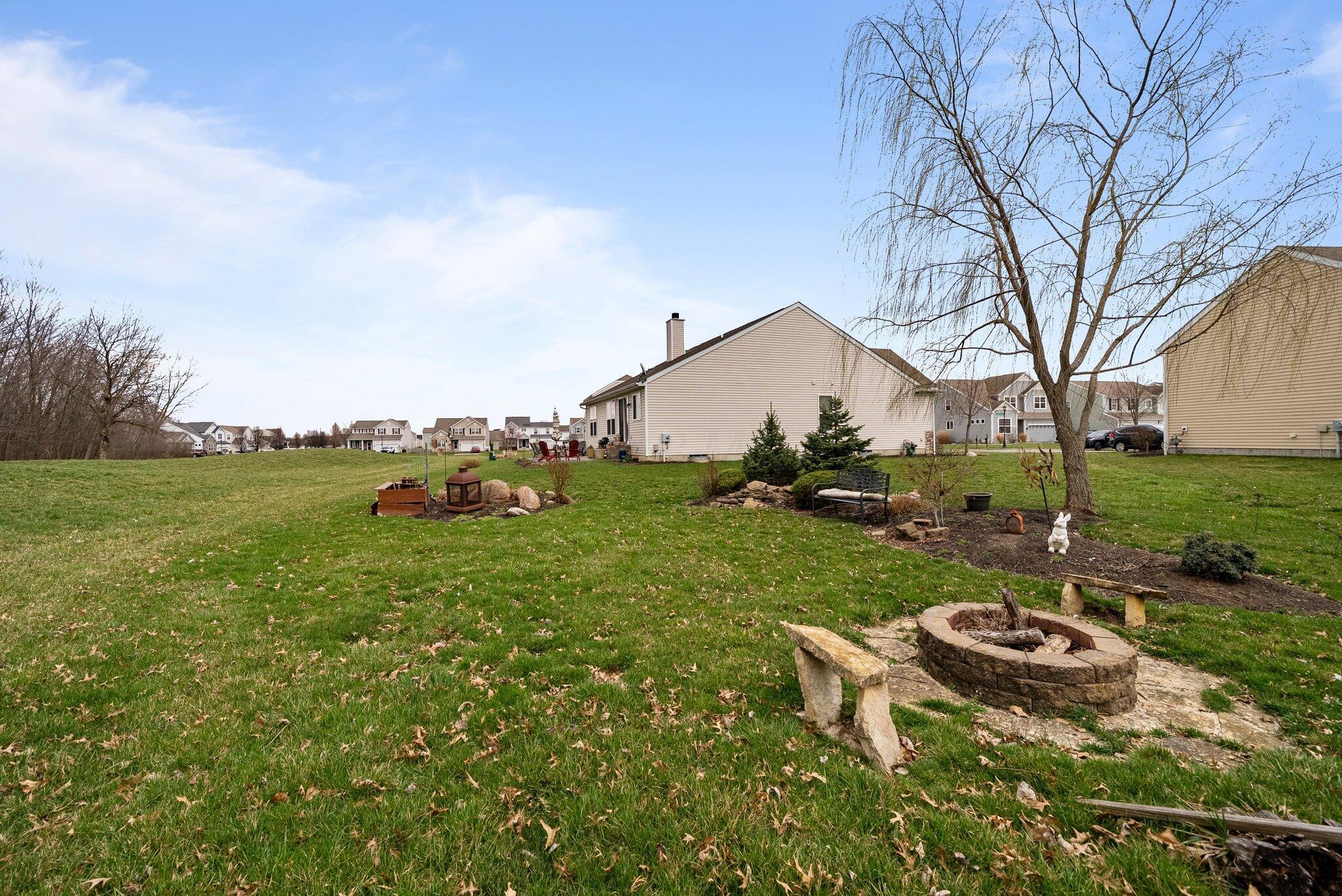 3950 Granite Peak Drive, Grove City, Ohio image 32