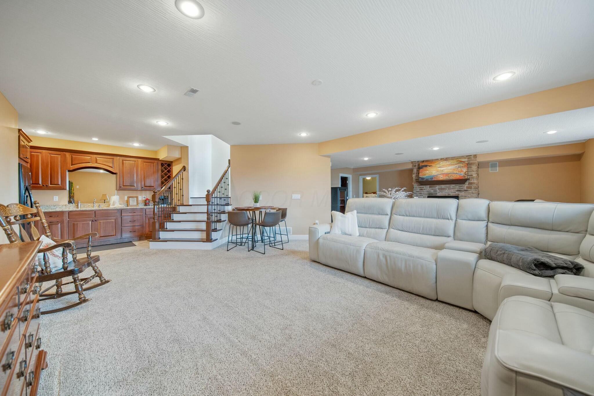16275 Riverbirch Drive, Marysville, Ohio image 45