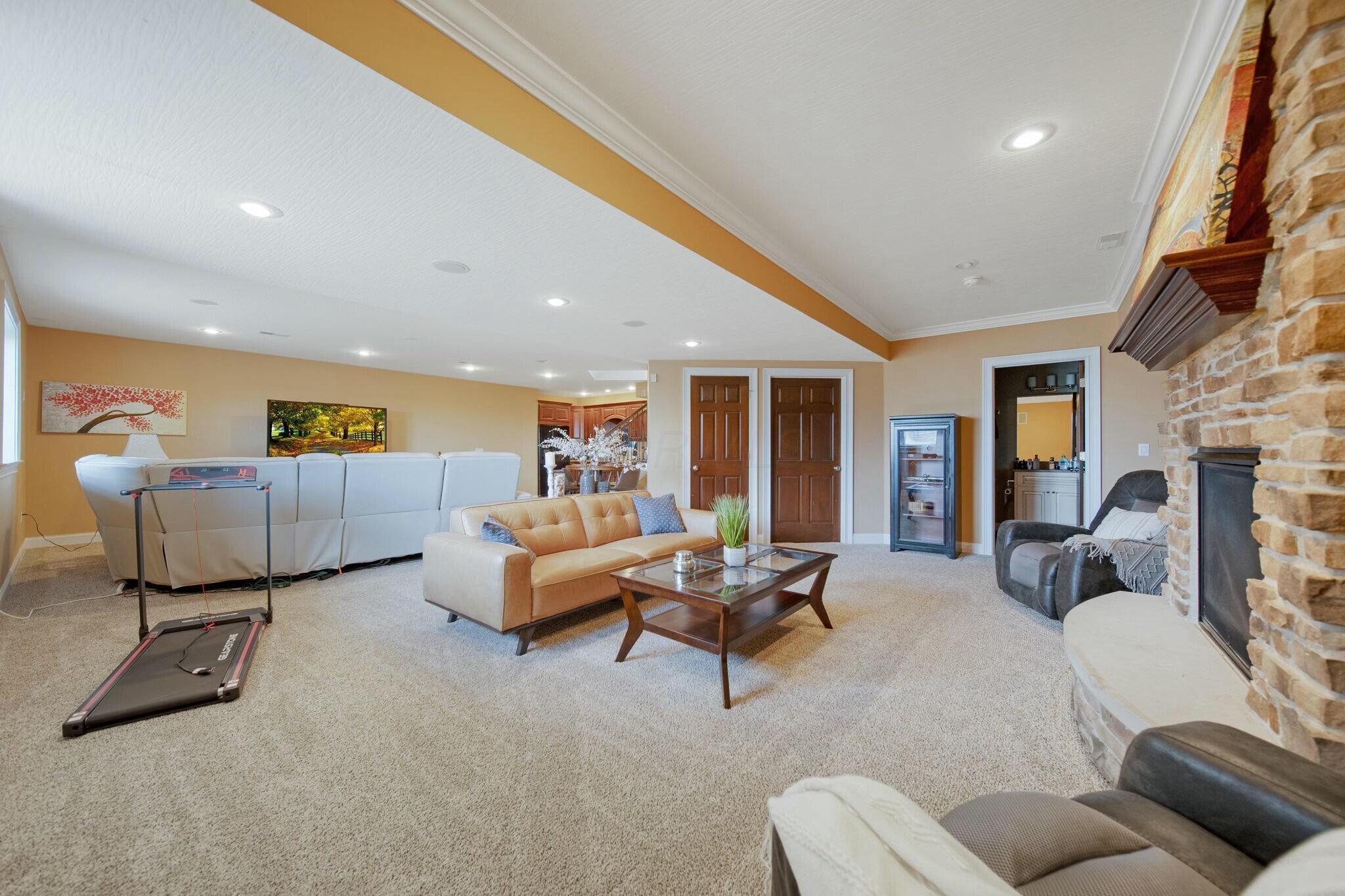 16275 Riverbirch Drive, Marysville, Ohio image 47