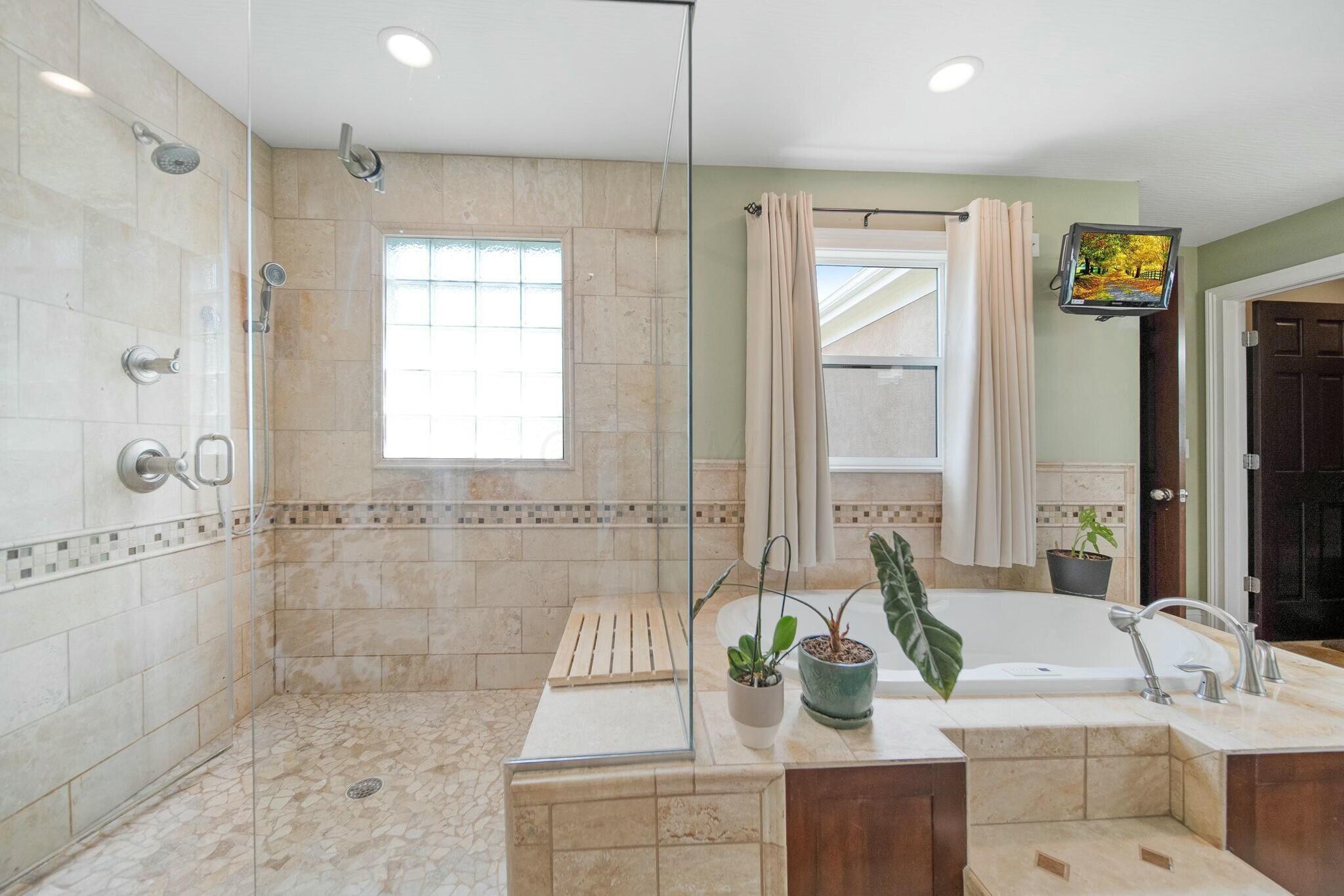 16275 Riverbirch Drive, Marysville, Ohio image 38