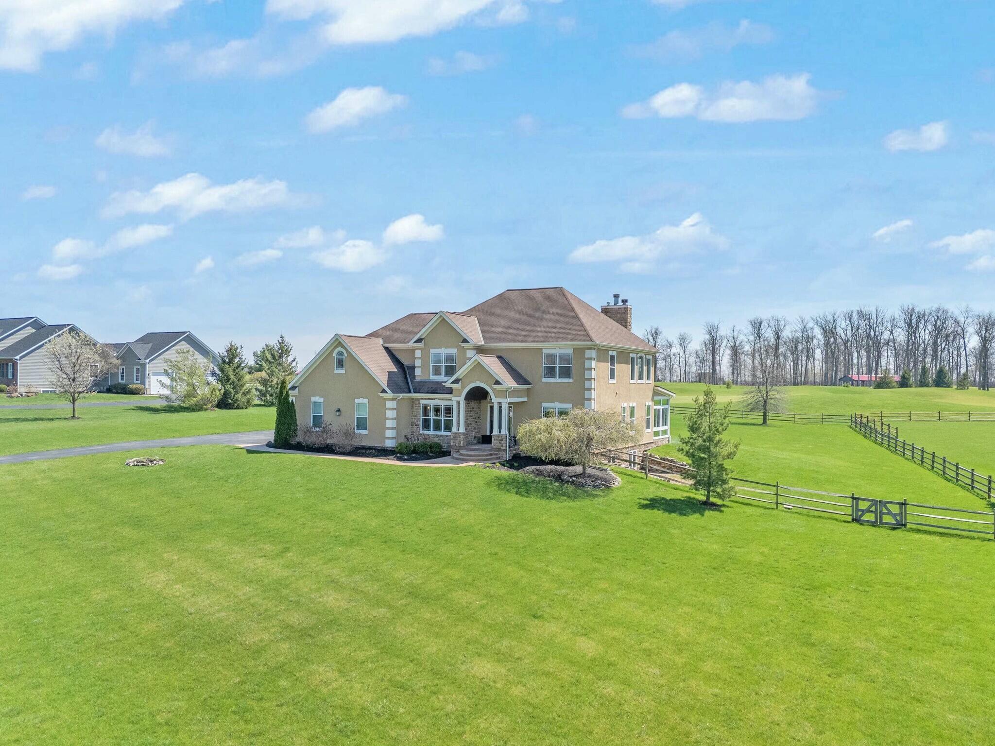 16275 Riverbirch Drive, Marysville, Ohio image 2