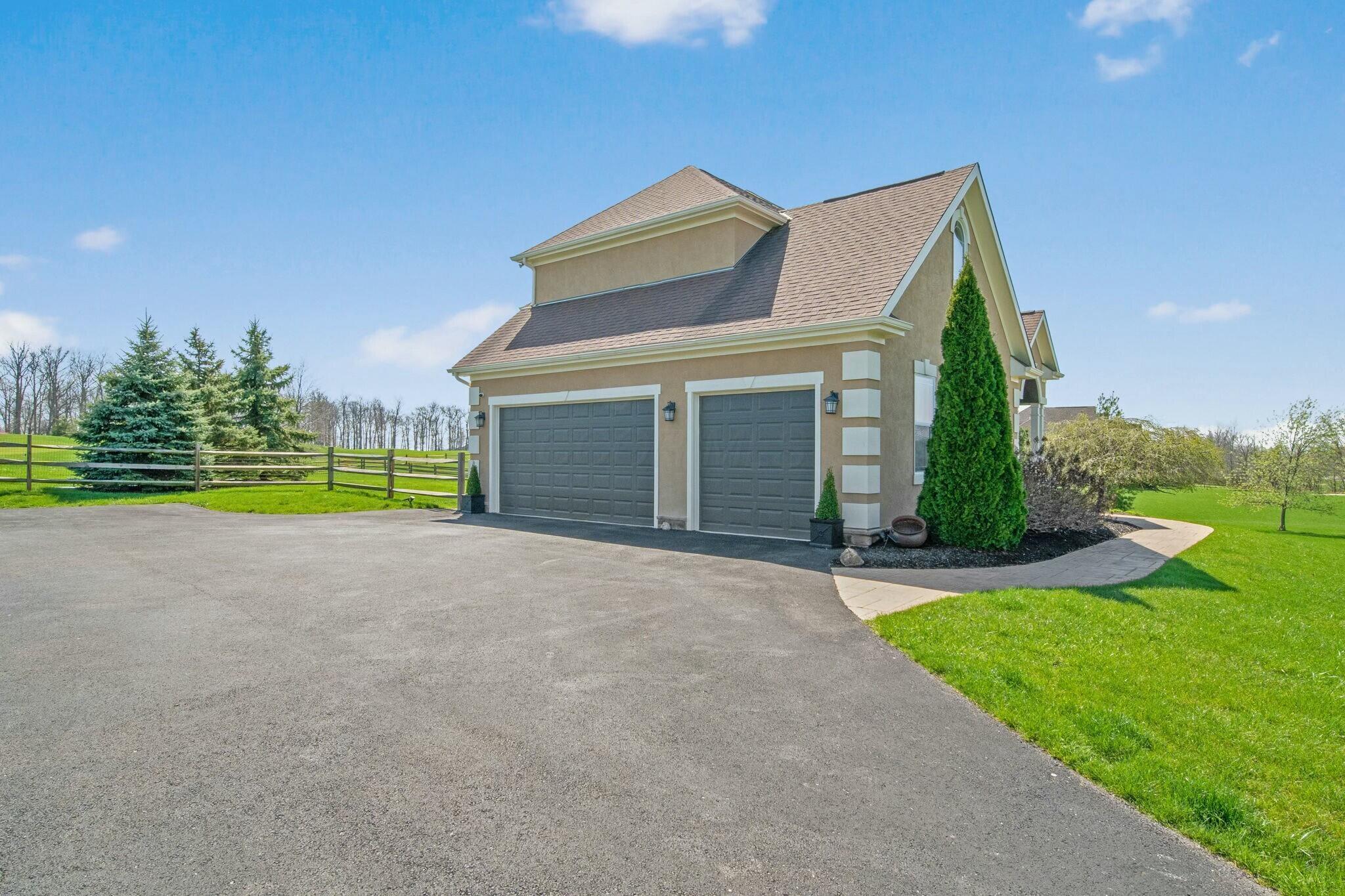 16275 Riverbirch Drive, Marysville, Ohio image 3