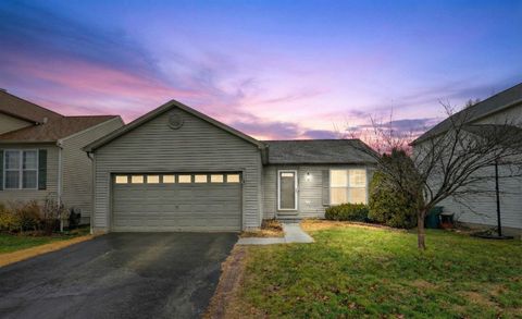 Photo of 706 Windy Hill Lane, Galloway, OH 43119 (MLS # 226001002)