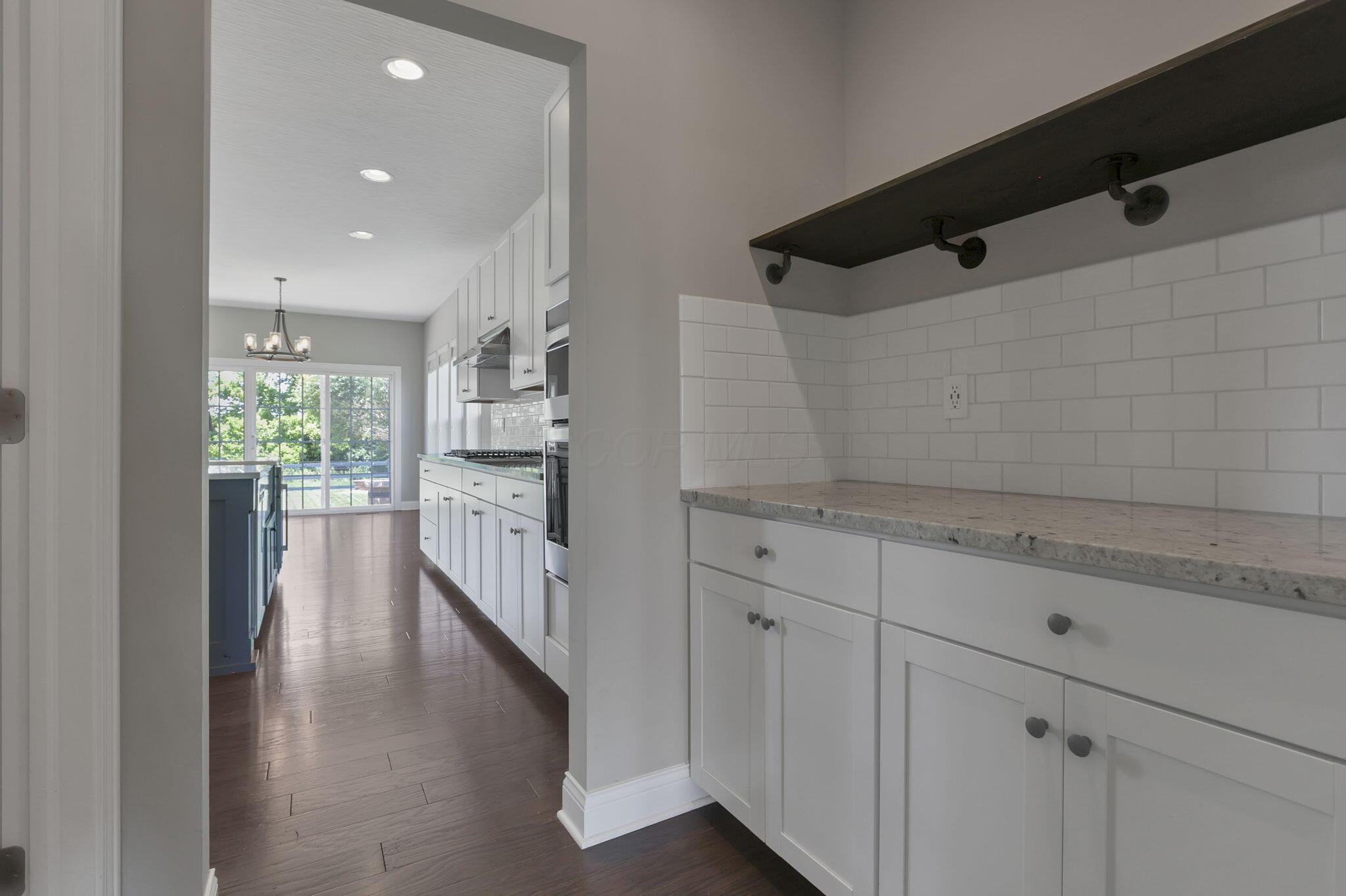 Powell, Ohio 43065, United States, 4 Bedrooms Bedrooms, ,3 BathroomsBathrooms,Residential,Active,165449