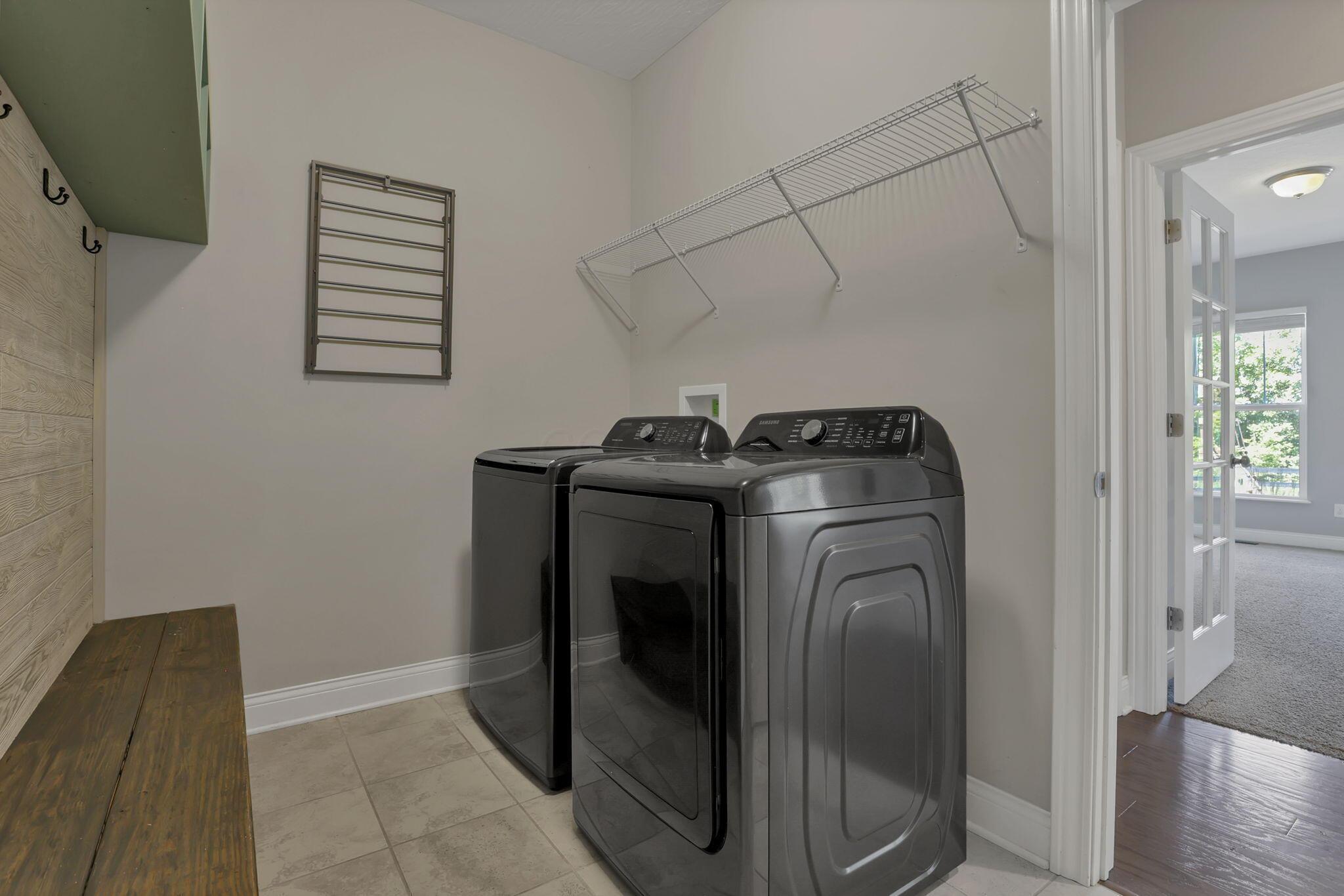 Powell, Ohio 43065, United States, 4 Bedrooms Bedrooms, ,3 BathroomsBathrooms,Residential,Active,165449