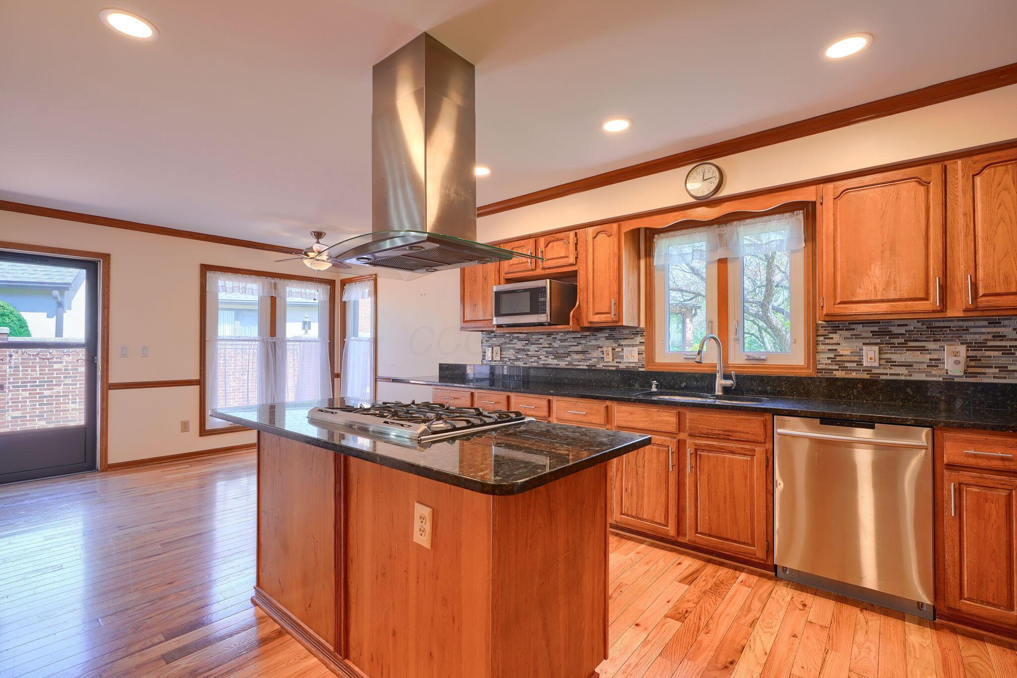 5791 Bastille Place #60, Columbus, Ohio image 9