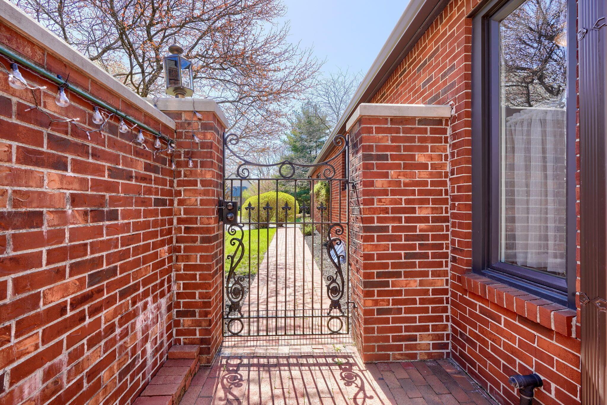 5791 Bastille Place #60, Columbus, Ohio image 33