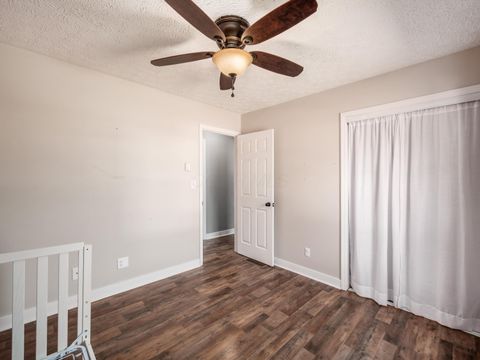 Tiny photo for 930 Hickory Drive, Marysville, OH 43040 (MLS # 225037417)