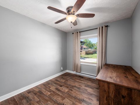 Tiny photo for 930 Hickory Drive, Marysville, OH 43040 (MLS # 225037417)