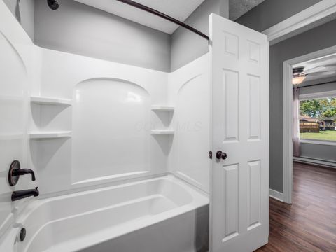 Tiny photo for 930 Hickory Drive, Marysville, OH 43040 (MLS # 225037417)