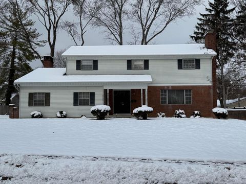 Photo of 2752 Folkstone Road, Columbus, OH 43220 (MLS # 225044764)