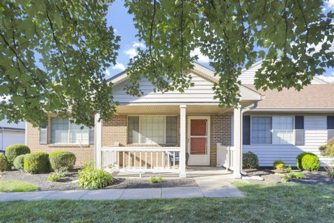 Photo of 47 Northpointe Lane, Newark, OH 43055 (MLS # 226039766)