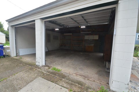 Tiny photo for 853 Oxley Road, Grandview Heights, OH 43212 (MLS # 226036542)