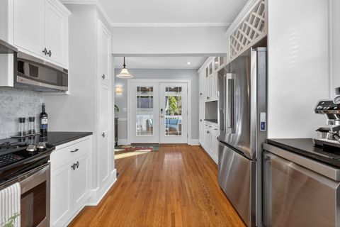 Tiny photo for 419 E N Broadway Street, Columbus, OH 43214 (MLS # 225041024)