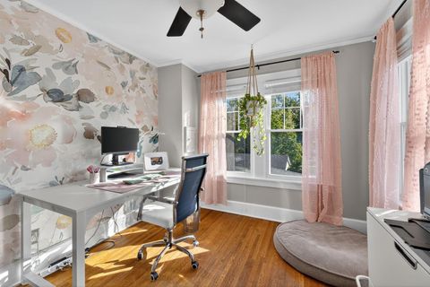 Tiny photo for 419 E N Broadway Street, Columbus, OH 43214 (MLS # 225041024)