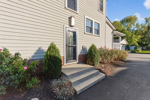 Tiny photo for 419 E N Broadway Street, Columbus, OH 43214 (MLS # 225041024)