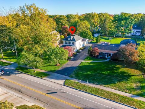 Tiny photo for 419 E N Broadway Street, Columbus, OH 43214 (MLS # 225041024)