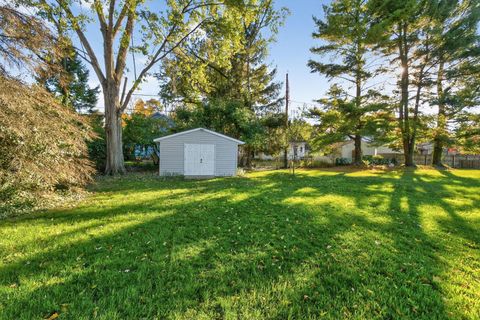 Tiny photo for 419 E N Broadway Street, Columbus, OH 43214 (MLS # 225041024)