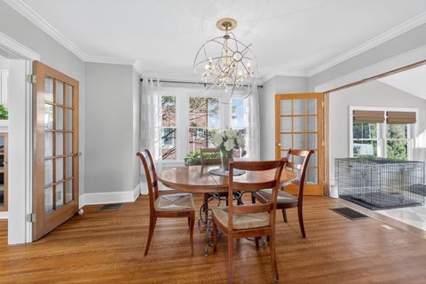 Tiny photo for 419 E N Broadway Street, Columbus, OH 43214 (MLS # 225041024)