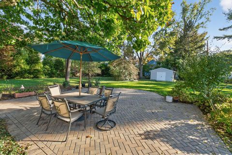 Tiny photo for 419 E N Broadway Street, Columbus, OH 43214 (MLS # 225041024)