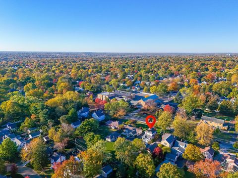 Tiny photo for 419 E N Broadway Street, Columbus, OH 43214 (MLS # 225041024)