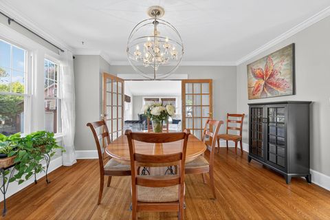 Tiny photo for 419 E N Broadway Street, Columbus, OH 43214 (MLS # 225041024)