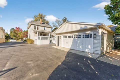 Tiny photo for 419 E N Broadway Street, Columbus, OH 43214 (MLS # 225041024)