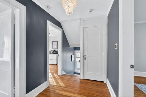 Tiny photo for 419 E N Broadway Street, Columbus, OH 43214 (MLS # 225041024)