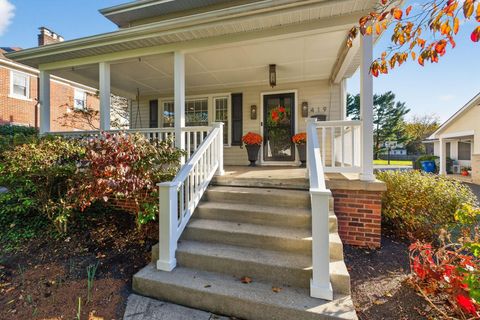 Tiny photo for 419 E N Broadway Street, Columbus, OH 43214 (MLS # 225041024)