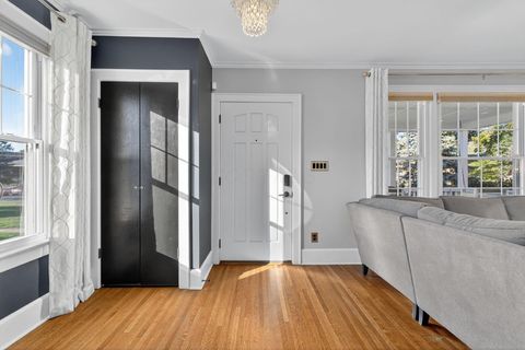 Tiny photo for 419 E N Broadway Street, Columbus, OH 43214 (MLS # 225041024)