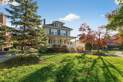 Tiny photo for 419 E N Broadway Street, Columbus, OH 43214 (MLS # 225041024)