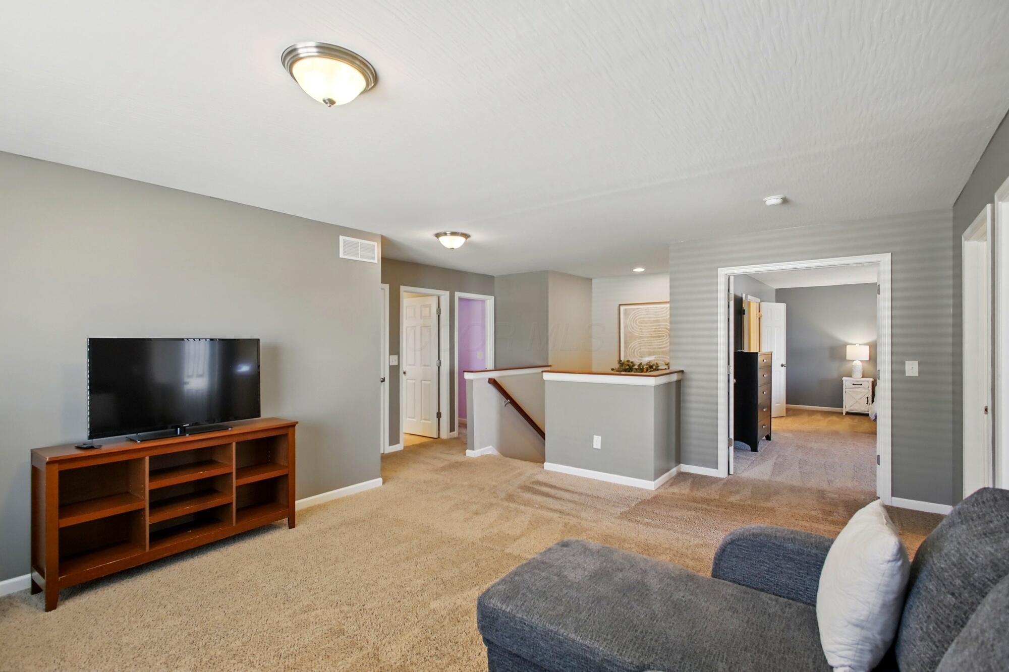604 Saffron Drive, Sunbury, Ohio image 23