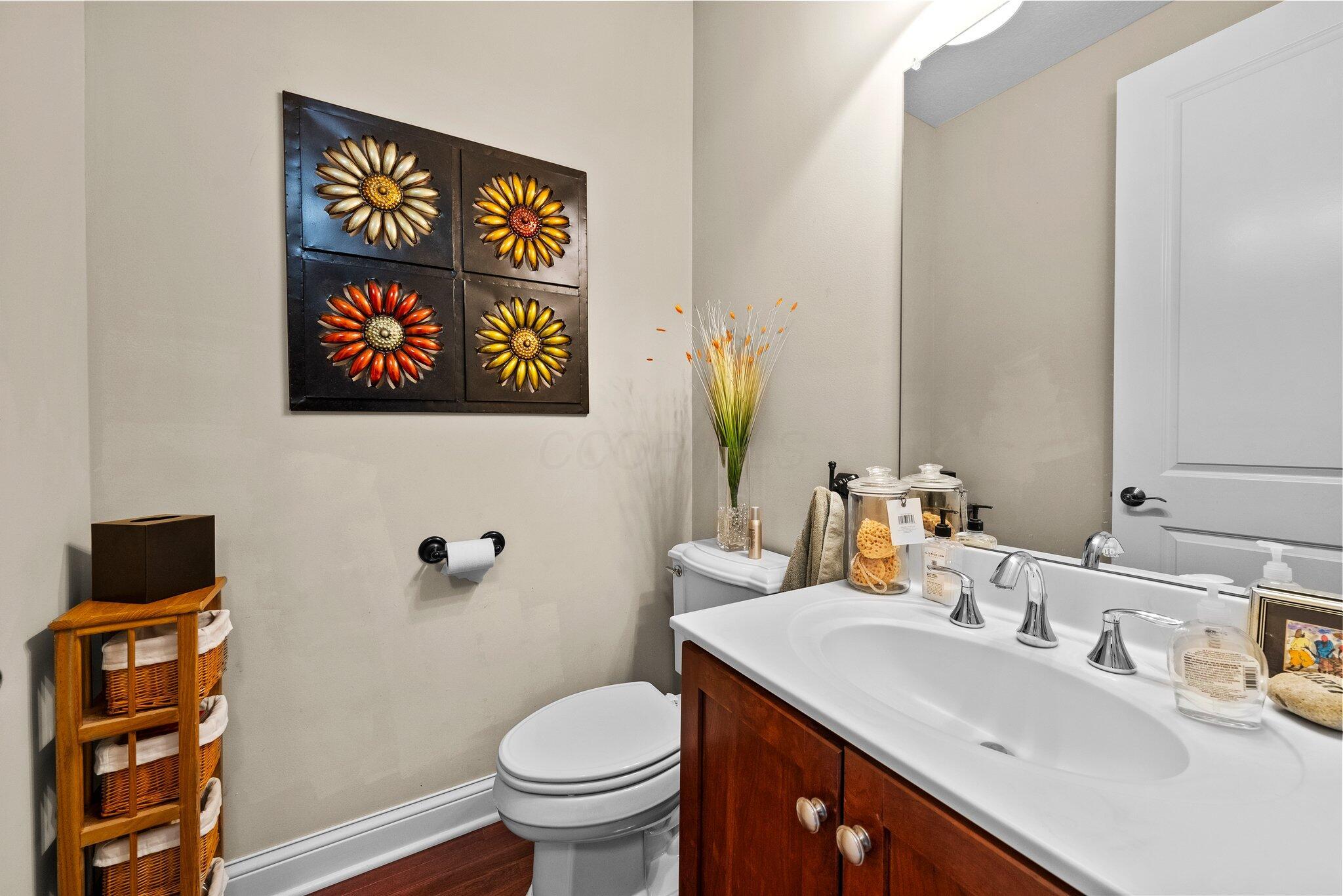 8128 Conine Drive, Dublin, Ohio image 14