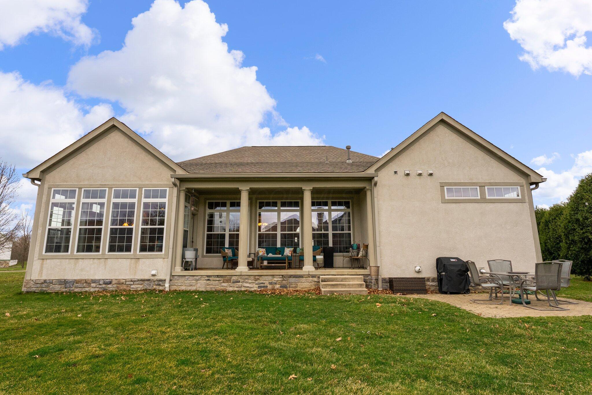 8128 Conine Drive, Dublin, Ohio image 12