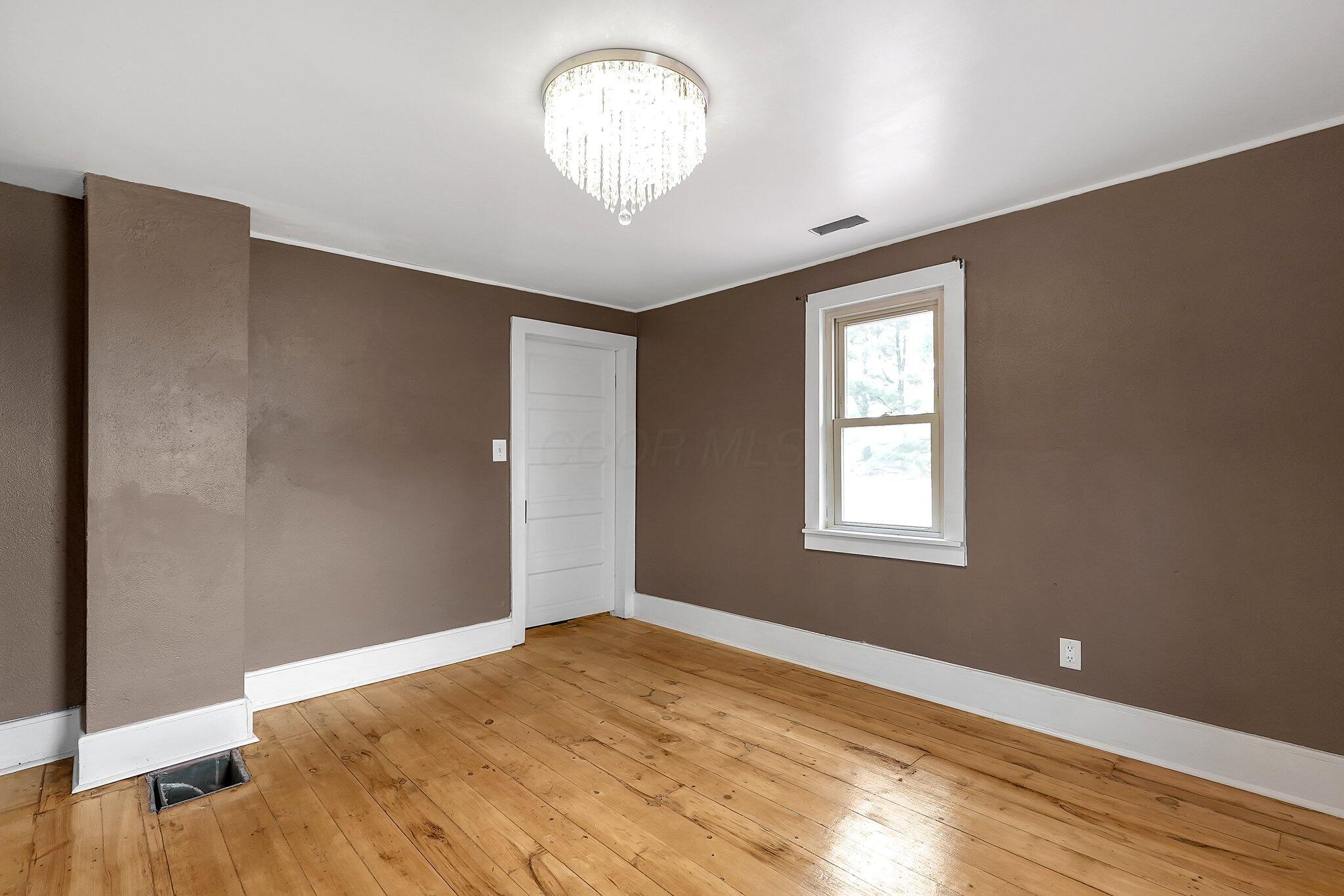 9962 Weaver Road, Utica, Ohio image 21