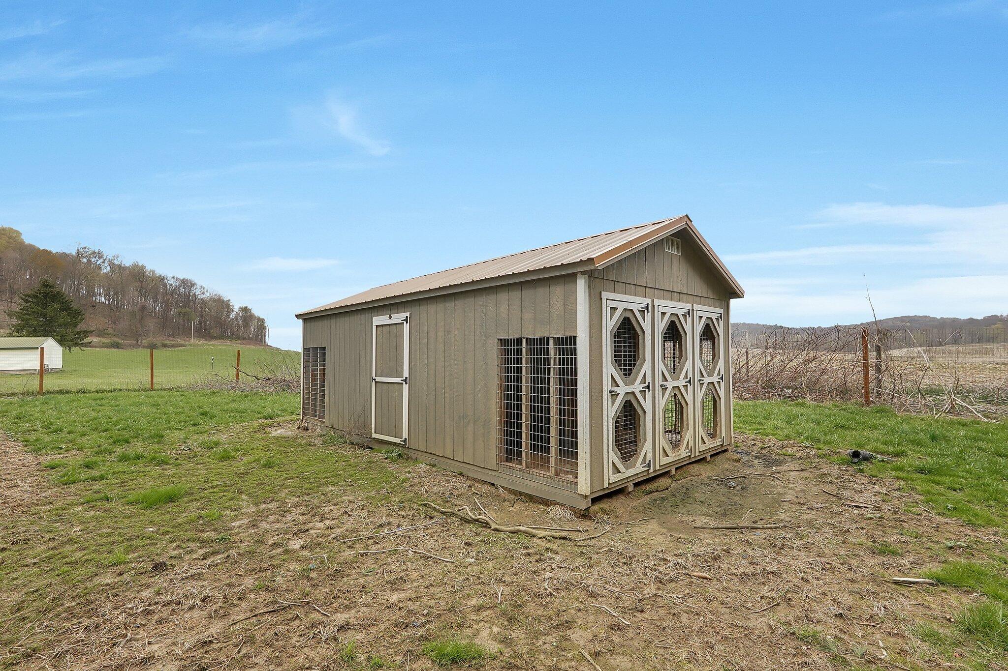 9962 Weaver Road, Utica, Ohio image 45