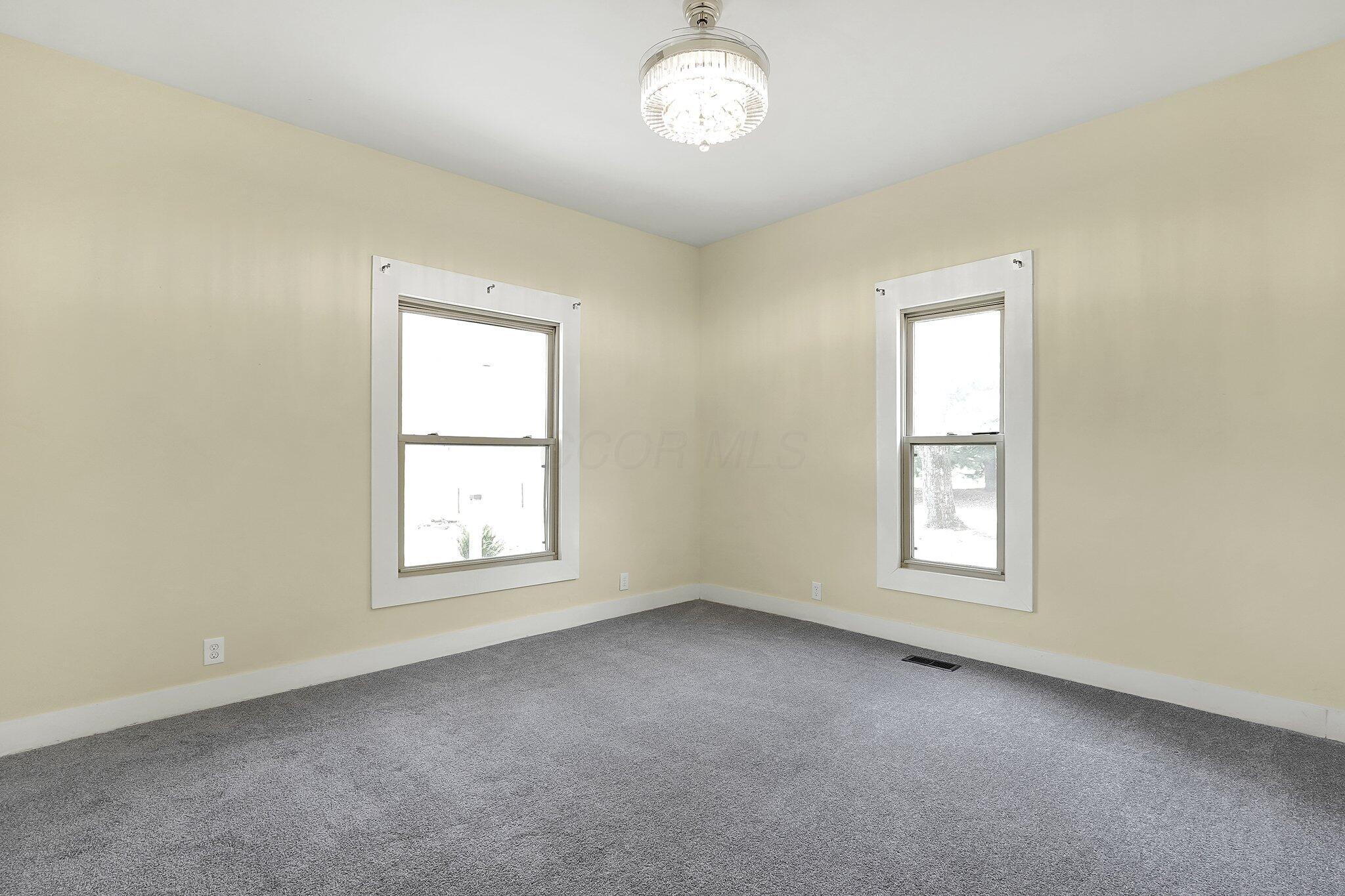 9962 Weaver Road, Utica, Ohio image 18