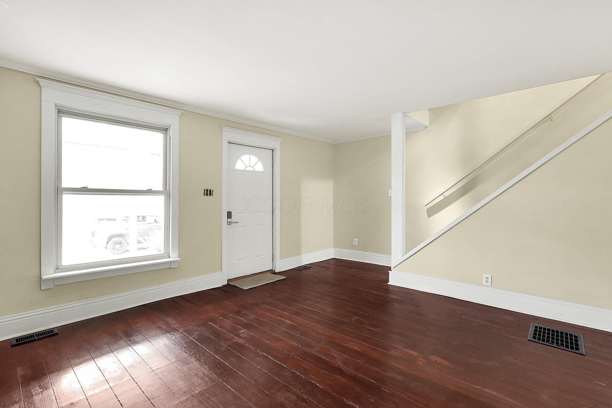 9962 Weaver Road, Utica, Ohio image 4