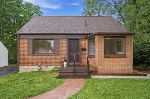 Photo of 5607 Emerson Avenue, Worthington, OH 43085 (MLS # 226018302)