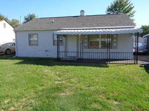 Photo of 172 Ross Road, Columbus, OH 43213 (MLS # 225039237)