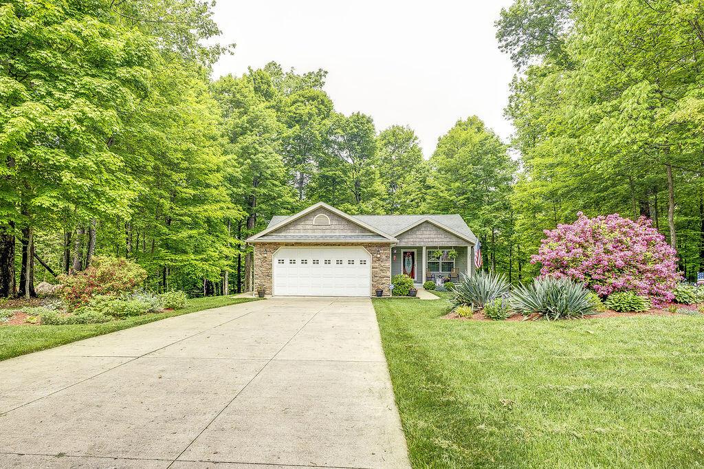 538 Grand Valley Drive, Howard, Ohio image 33