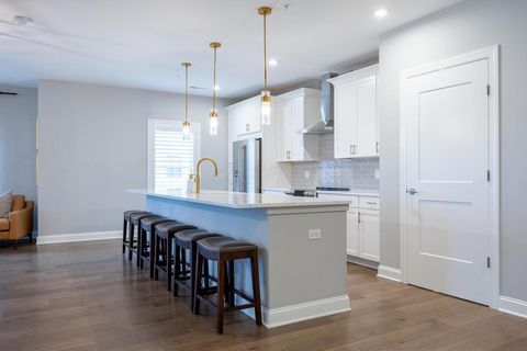 Tiny photo for 5211 Highpointe Lakes Drive 7105 #7105, Westerville, OH 43081 (MLS # 225023831)