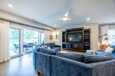 Tiny photo for 5211 Highpointe Lakes Drive 7105 #7105, Westerville, OH 43081 (MLS # 225023831)