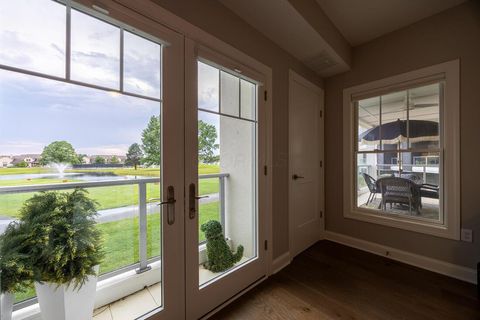 Tiny photo for 5211 Highpointe Lakes Drive 7105 #7105, Westerville, OH 43081 (MLS # 225023831)